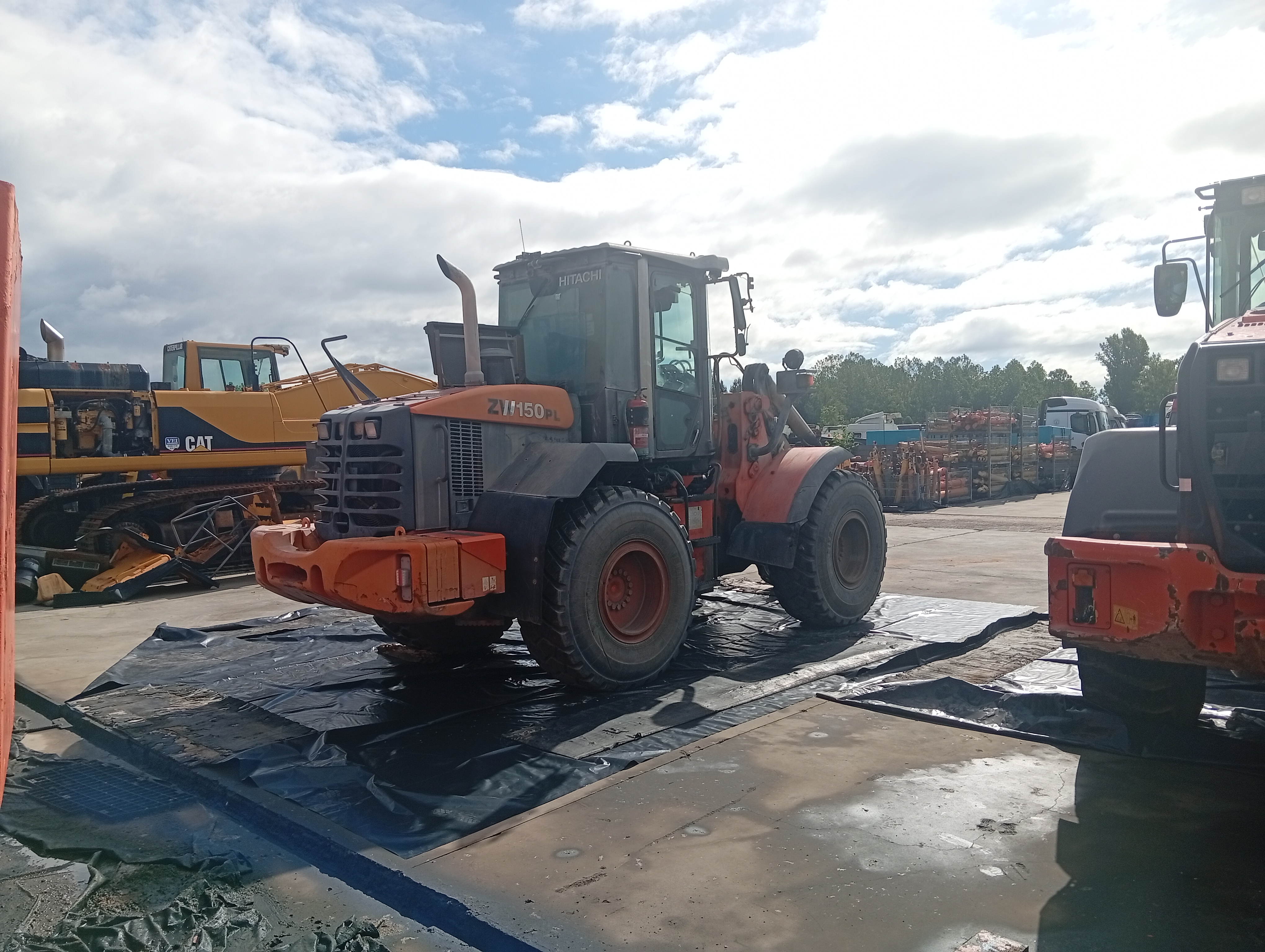 CARGADORA HITACHI ZW150PL