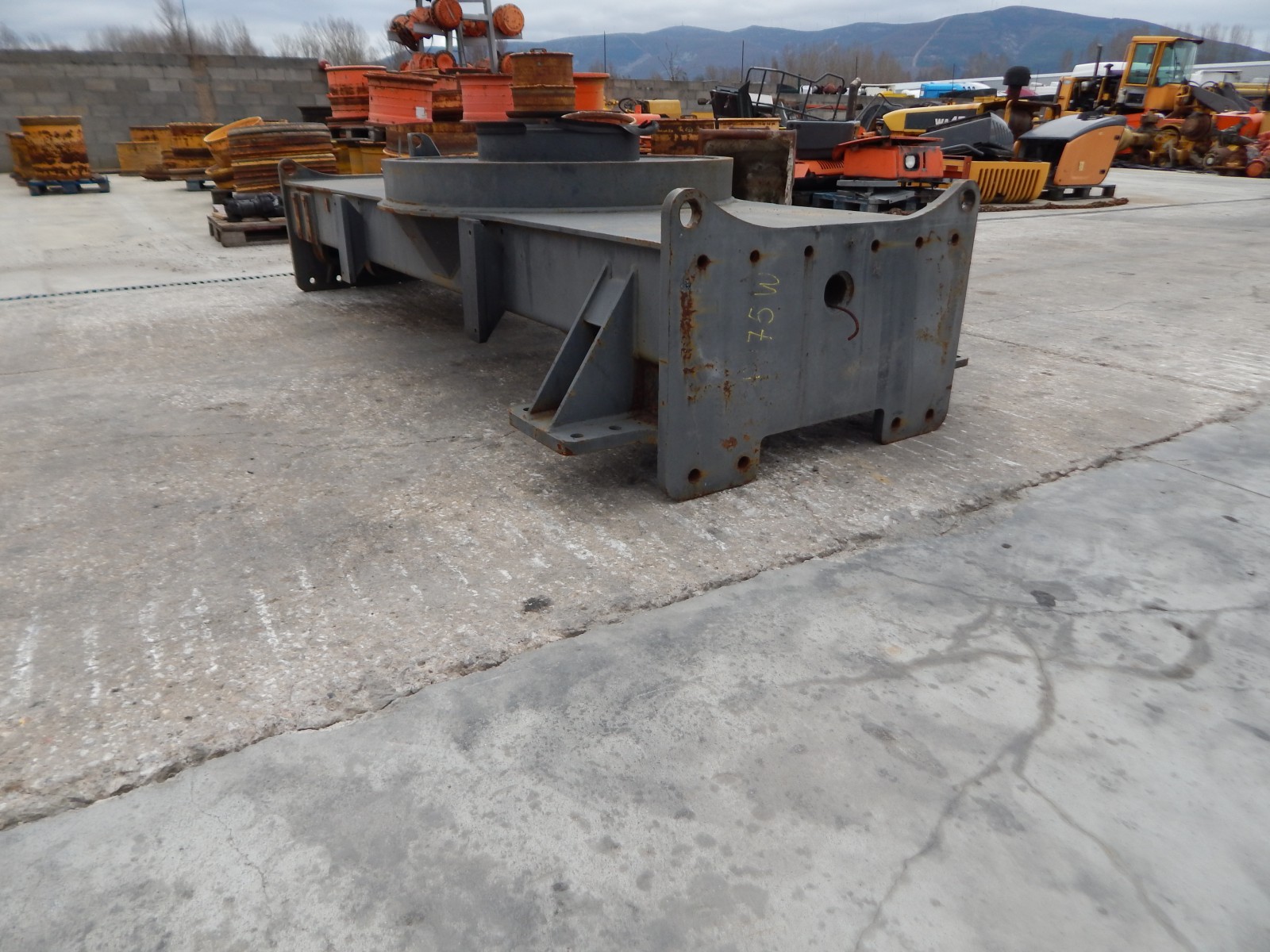 C-Frame FIAT-HITACHI E175W 72103544