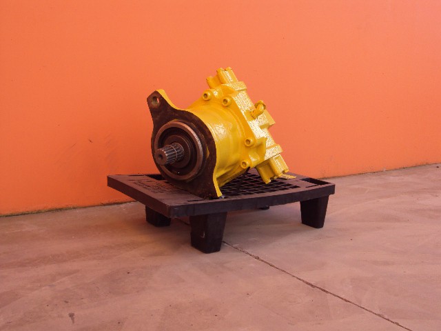 Swing Motor KOMATSU PC450-6 706-77-01300