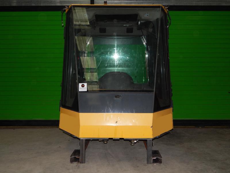 Cab  ROPS KOMATSU WA600-6 426-926-4610