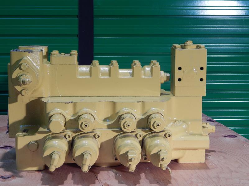 Valve KOMATSU PC750-6