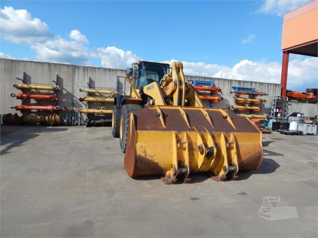 Cargadoras de ruedas KOMATSU WA470-5