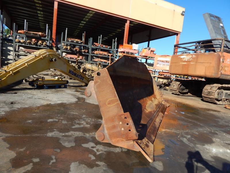 Blade  Angle LIEBHERR PR722 800X600
