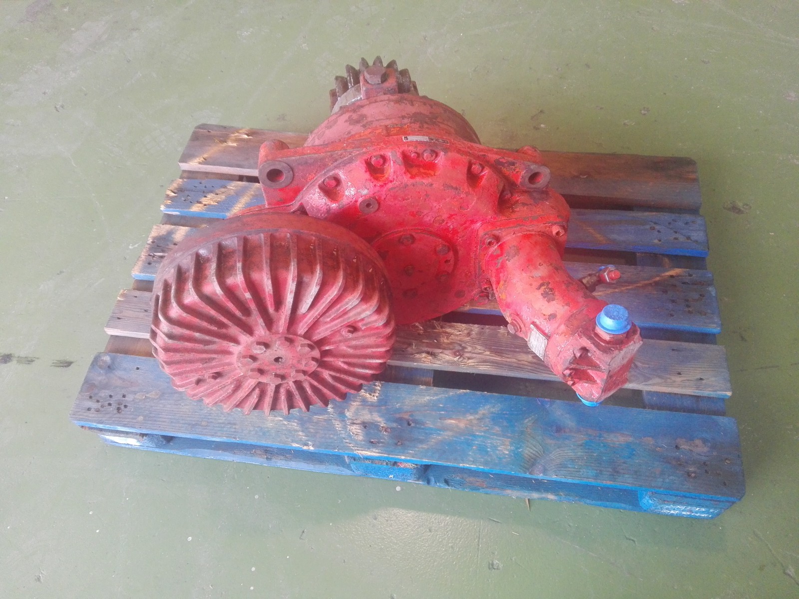 Swing Motor O & K RH6   1585503