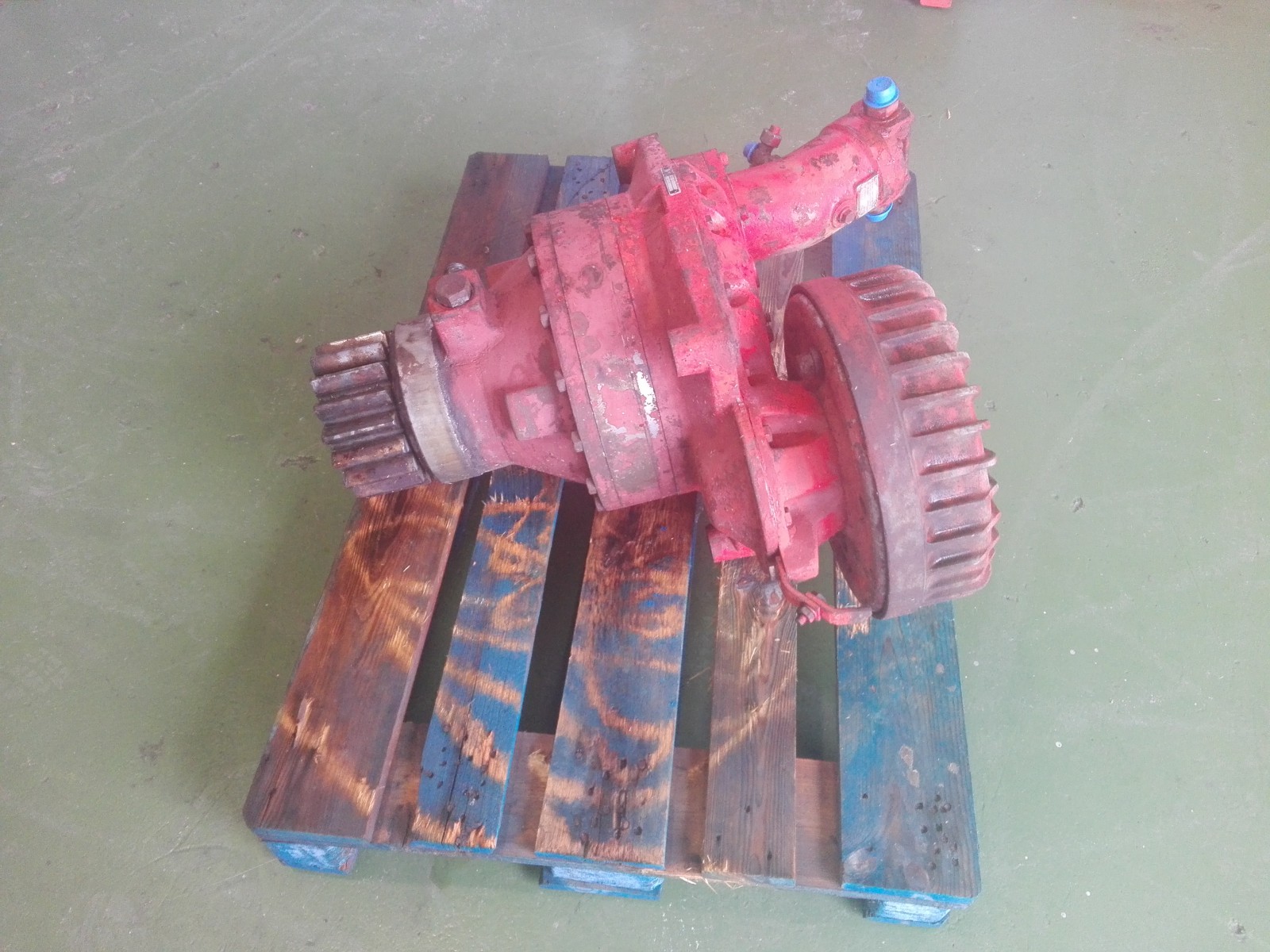 Swing Motor O & K RH6   1585503