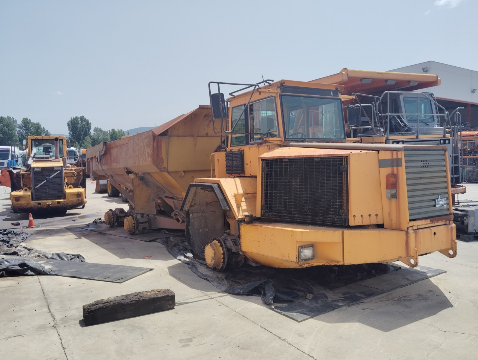 DUMPER ARTICULADO VOLVO A35